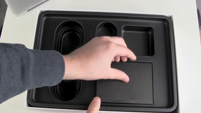 Retina MacBook Pro 13 inch Unboxing смотреть онлайн