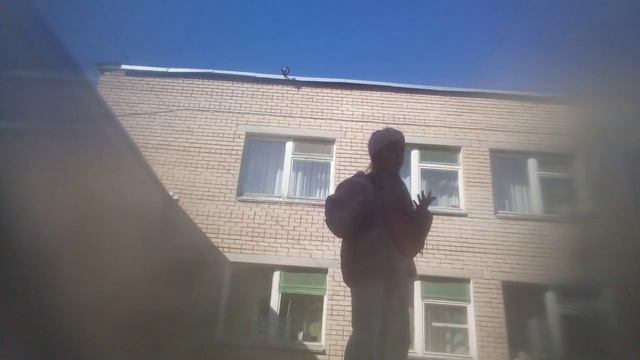 Трек называется Едем едем на машине🚗 смотреть онлайн