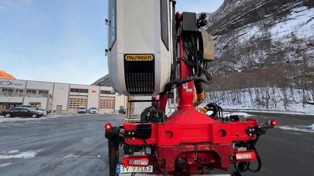 2018 Volvo FH16 Tandem 6X4 Tømmerbil m/Palfinger Epsilon kran, /EUR6/NY EU/SERTIFISERT, 568182 km смотреть онлайн