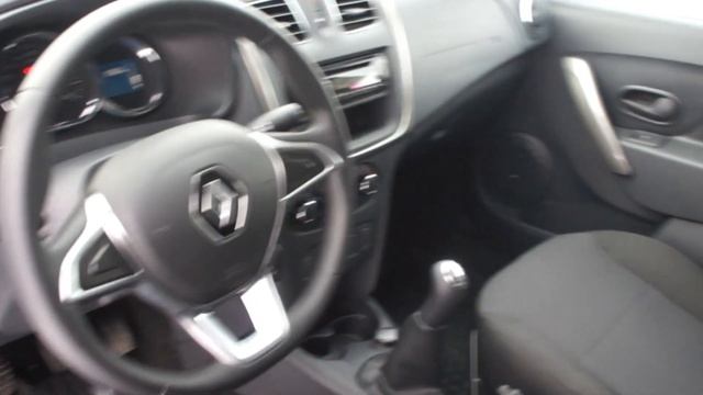 Renault Logan смотреть онлайн