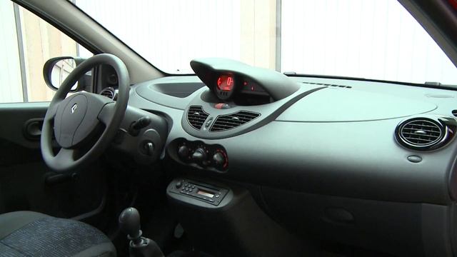 Essai Renault Twingo 1,2 LEV 16v 75ch Access смотреть онлайн
