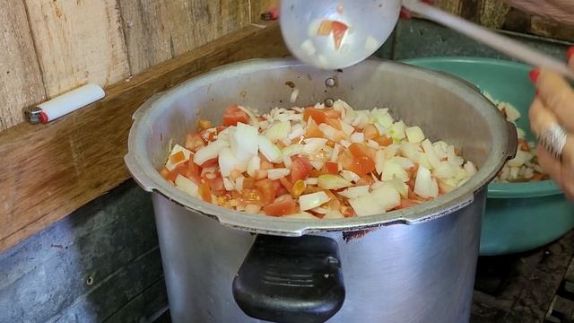 Vaca Atolada, comida campeira dos tropeiros смотреть онлайн