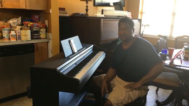 Kris Nicholson‘s live-stream Facebook concert from his kitchen using a Roland RP-201 Digital piano смотреть онлайн