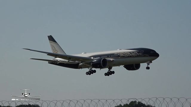 Equatorial Guinea Government Boeing 777-2FB/LR P4-SKN arrival at Munich Airport MUC EDDM смотреть онлайн