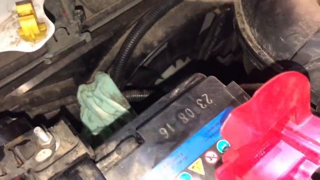 Замена масла в ГУР рено каптюр (каптур)
