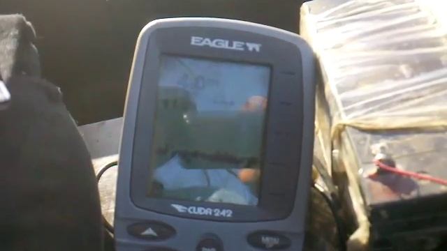 Test sonar Eagle Cuda 242, pe Dunare смотреть онлайн