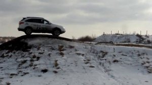Hyundai ix55 умеет забираться в гору