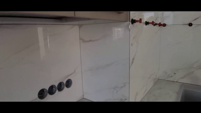Фартук кухни из керамогранита Laparet, Леруа Мерлен. смотреть онлайн