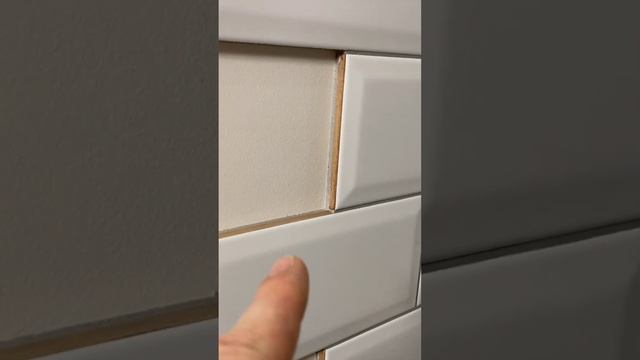 Кухонный фартук кабанчик #плитка #плиточник #фартук #кухня #кабанчик #ремонт #отделка #дизайн смотреть онлайн