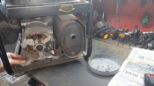 Как снять статор с генератора 3 кВт. Бензогенератор не выдает 220 - диагностика электродвигателя