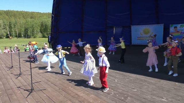 Детский сабантуй. с. Мишкино. Мишкинский район. смотреть онлайн