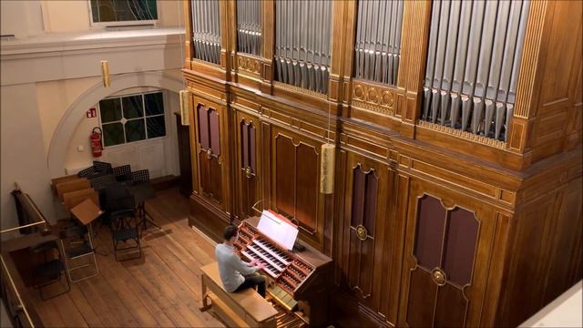 Bach - Fugue in G Minor (BWV 542) смотреть онлайн