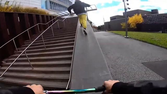 НА САМОКАТЕ ПО ГОРОДУ ОТ ПЕРВОГО ЛИЦА ★ Стрит трюки на самокате