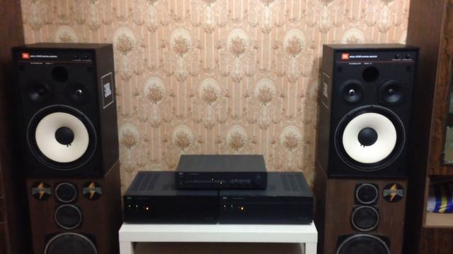 JBL 4312E + NAD C 162 + 2 X NAD C 272 смотреть онлайн