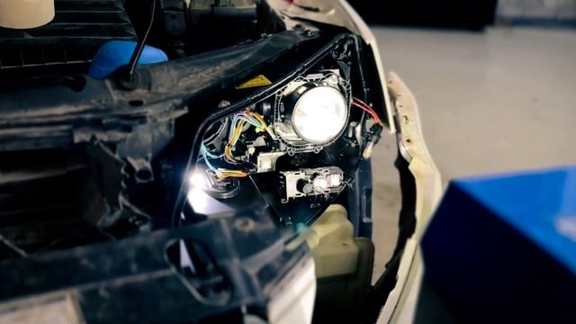 Замена линз Skoda Octavia a7 на bi led Aozoom k3. Тонировка фар и птф . Замена ВСЕХ ламп на led ? смотреть онлайн