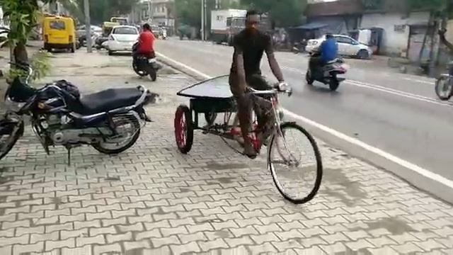 Battery operated Cycle rickshaw trolley смотреть онлайн