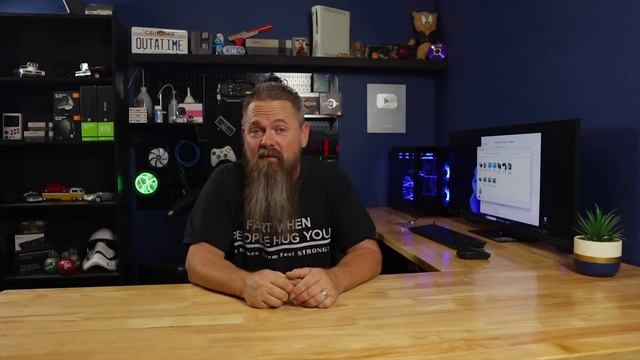 Windows 11 Doesn't Have To Still Suck смотреть онлайн
