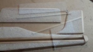 резиномоторка из пенопласта