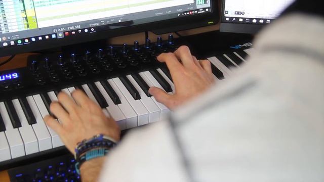 FINAL FANTASY - Chocobo Theme | GUITAR COVER by @AlexLussMusic смотреть онлайн