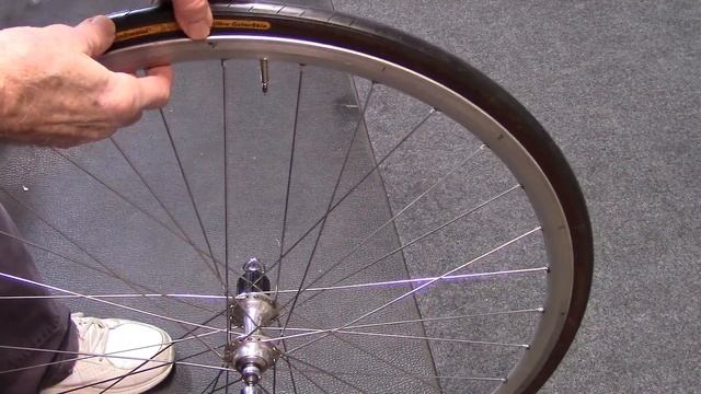 How to use a bike CO2 inflator: Secrets, tips & tricks смотреть онлайн