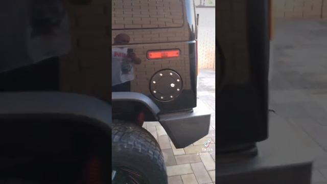 Hummer H2 black смотреть онлайн