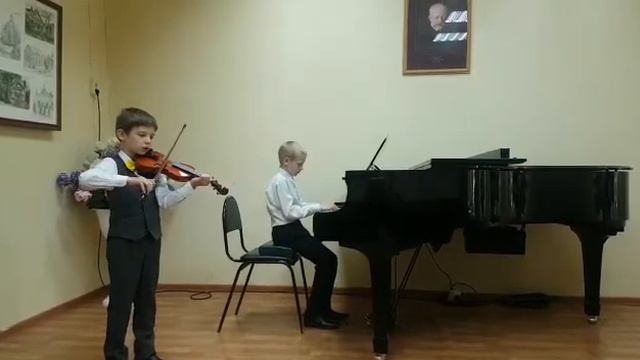 Е. Лауменскене Маленький вальс, исполняют Рязанов Кирилл 6лет,Кобзев Николай 9 лет смотреть онлайн