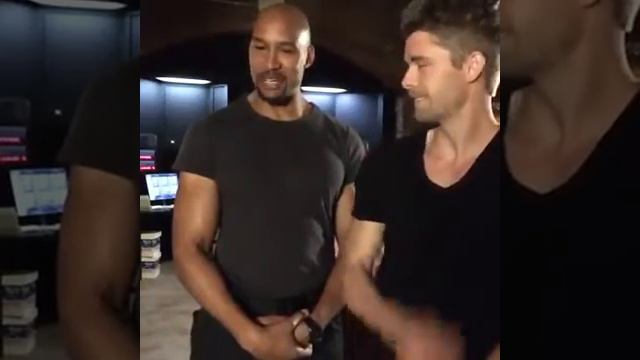 Marvel's Agents of Shield Live Facebook Q&A. Luke Mitchell & Henry Simmons Portion. смотреть онлайн