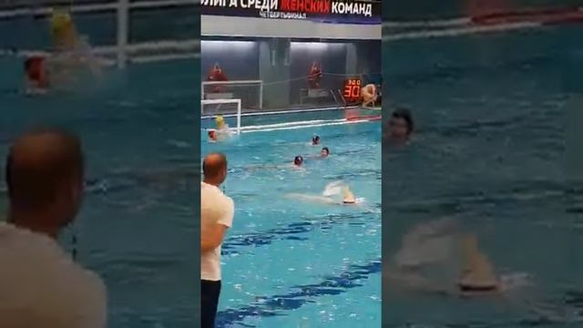 спортивное событие года. турнир по водному полу. спорт. интересно. смотреть всем.