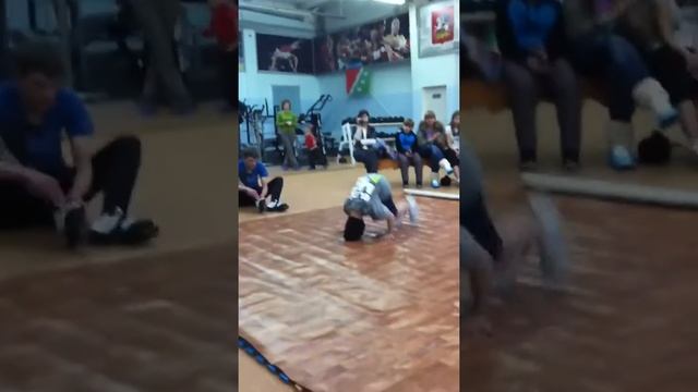 Соревнования по брейк-дансу смотреть онлайн