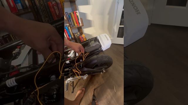 2024 HONDA GROM MX125 ABS :AVT GROM FENDER ELIMINATOR INSTALL GUIDE. something happens at the end!! смотреть онлайн