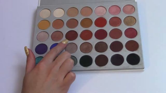ОБЗОР НА НОВУЮ ПАЛЕТКУ OT JACLYN HILL смотреть онлайн