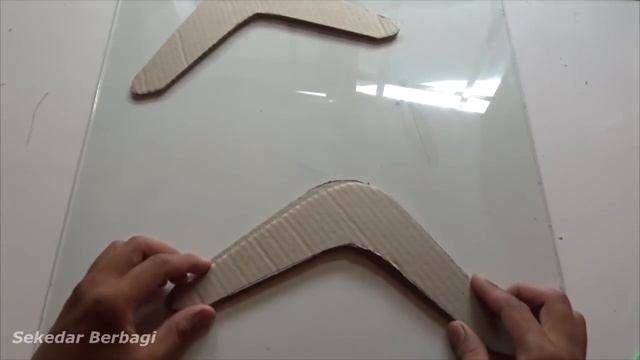 Cara Membuat Boomerang Dari Kardus-How To Make A Boomerang From Cardboard смотреть онлайн