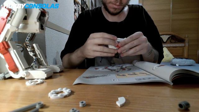 Montamos el BD-1 de LEGO, el droide de STAR WARS JEDI: FALLEN ORDER смотреть онлайн