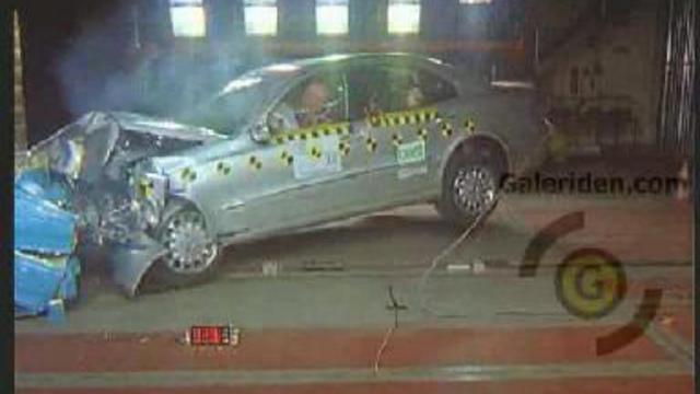 Crash-test - Mersedes-Benz E200 смотреть онлайн