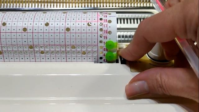 Ажурная панамка на машине /Openwork Panama Knitting Machine