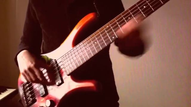 ZOOM B1 FOUR"BaMnPitch+TapeEcho+AnalogDly" смотреть онлайн