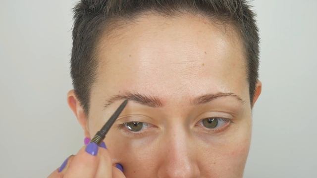 ?Brwi na KLEJ do włosów?Lepszy od LASH BROW??Porównanie?| Creepy in Pink смотреть онлайн