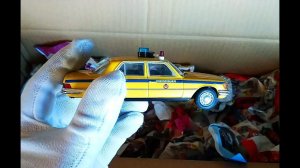 Обзор машинок! Открываю коробку с иностранными модельками машин. Моя коллекция!