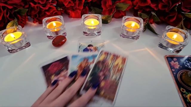 ЧТО ОН ДУМАЕТ ОБО МНЕ СЕГОДНЯ? ❤ Его мысли ?? Что он думает обо мне сейчас? Гадание на таро ? я и о смотреть онлайн