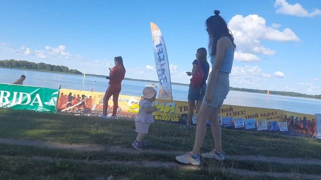 Мядель. Беларусь. Городской плянжж. Забег смотреть онлайн