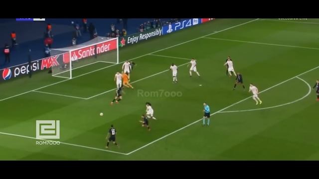 The way Di maria dribbles through defenders is pure Humiliation !! смотреть онлайн