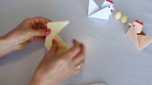 Оригами курочка из бумаги.Gallina de papel.Origami fácil DIY Simple paper Chicken