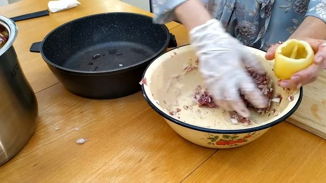 Очень вкусные фаршированные мясом перцы в бульоне ? Готовим в духовке? смотреть онлайн