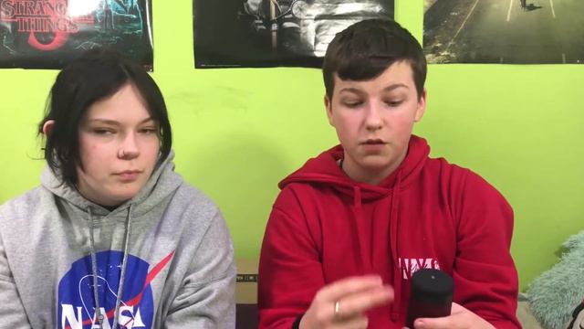 Welcome To Our Channel - HyperX Quadcast Review! смотреть онлайн