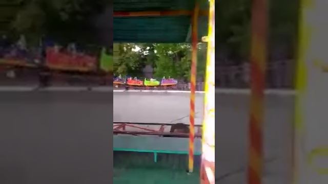 День города Минеральных вод , парк аттракционы 1ЧАСТЬ? смотреть онлайн