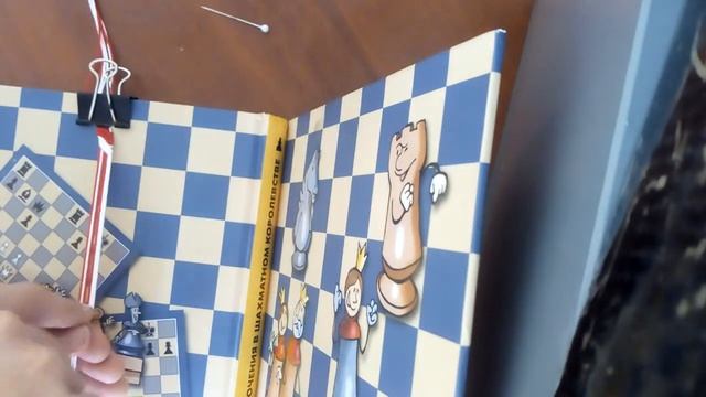 первая фенечка.как плести фенечку косого плетения. смотреть онлайн