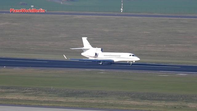 Private Dassault Falcon 7X [TC-KMR] Landing In Berlin SXF
