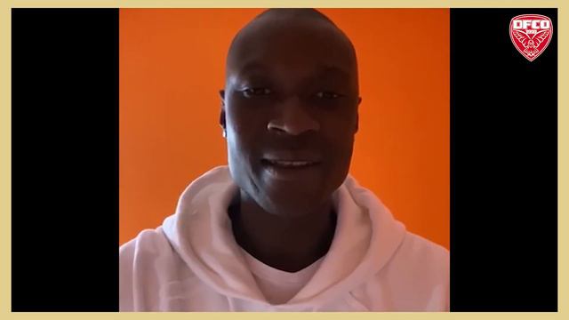Le mur Alfred Gomis élu Dijonnais de l'année смотреть онлайн