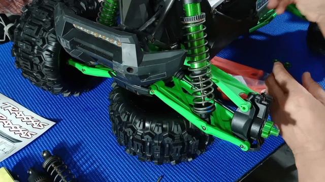 Traxxas X-Maxx 8s Extreme Colors. 😎