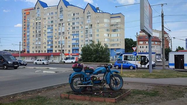 Арт Объект Мотоцикл на Малахова. Малаховское кольцо. ТРЦ "Огни". Барнаул столица мира. Александр смотреть онлайн